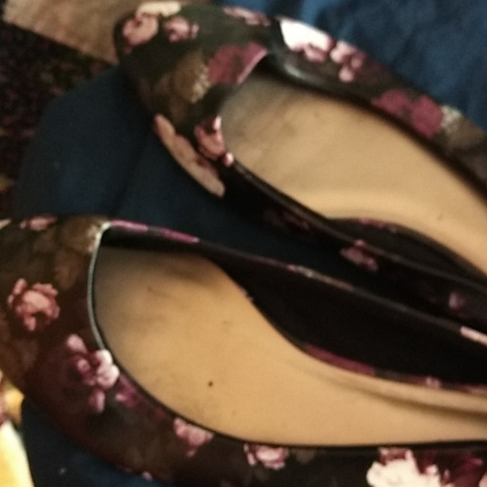 Payless flats